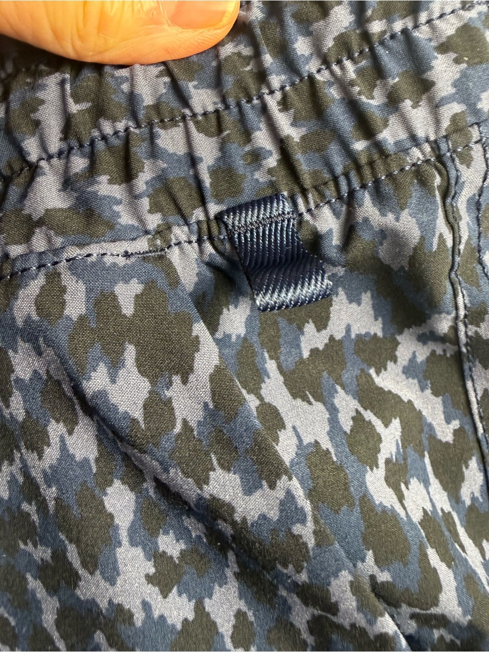 Athleta Avenue Printed Wide Leg Crop Pants Animal Print Black Blue Size 16 - Picture 8 of 14